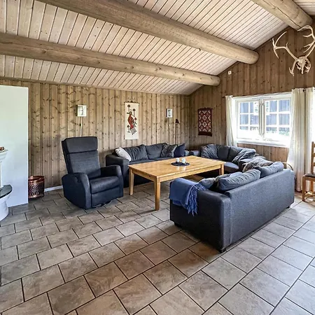 Nice Home In Oyer With Sauna Vakantiehuis Øyer